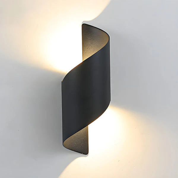 Waterproof Minimalist LED Wall Lamp Made of Aluminum