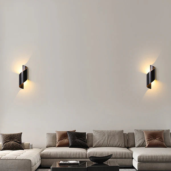 Waterproof Minimalist LED Wall Lamp Made of Aluminum
