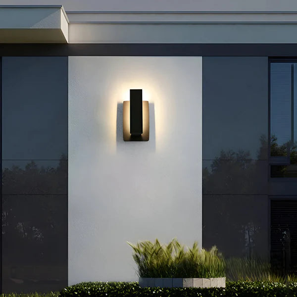 Minimalist LED Outdoor Wall Lamp